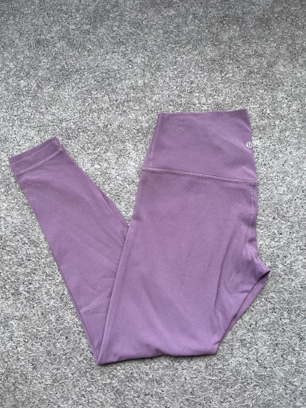 Lululemon align size 10 mauve 28" inseam